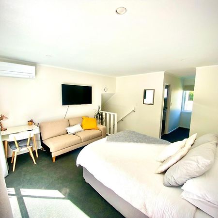 2 Mile Bay Guesthouse Taupo Eksteriør billede