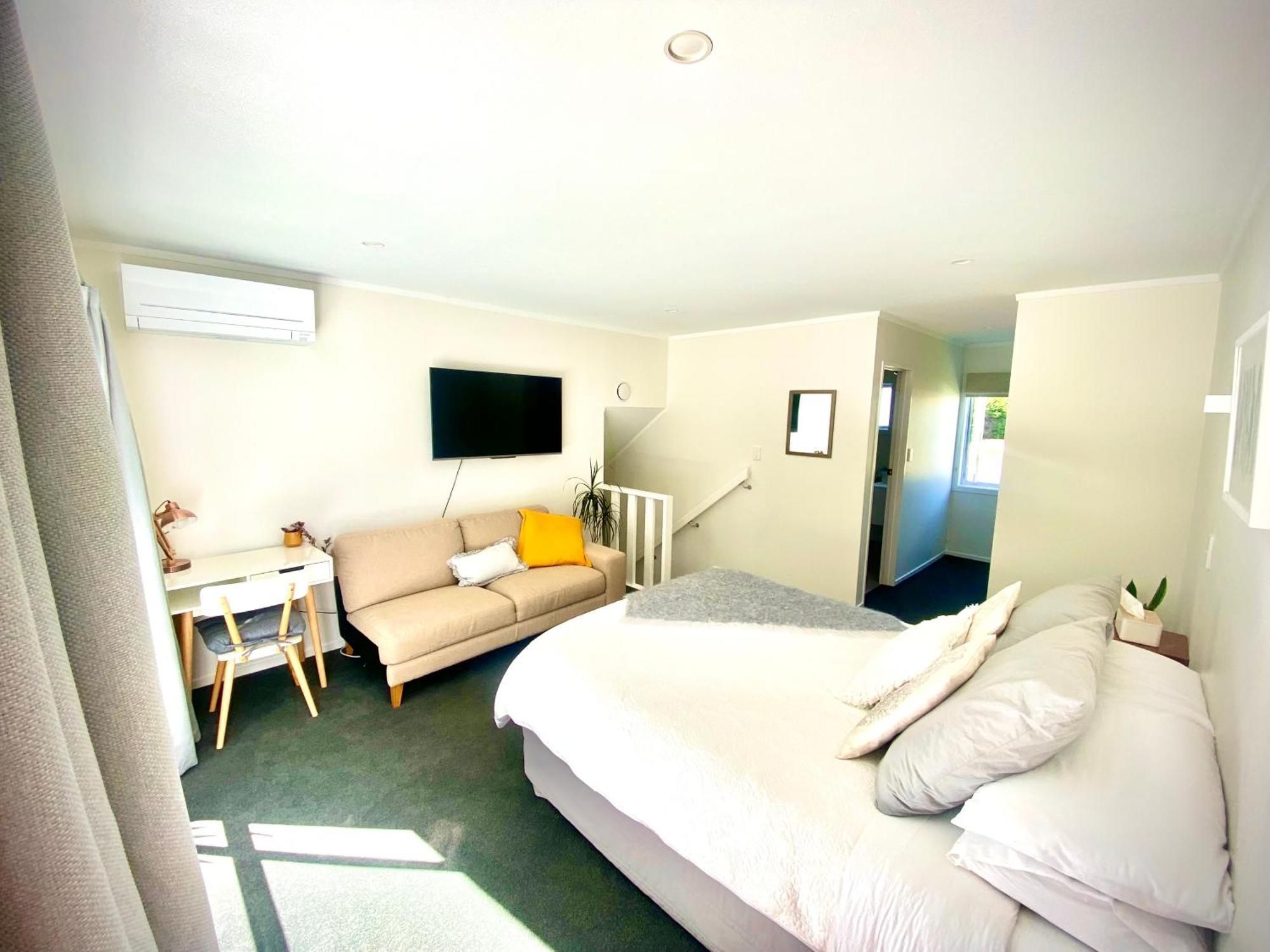 2 Mile Bay Guesthouse Taupo Eksteriør billede